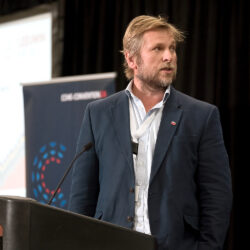 *221110 - Reluctant Model (Tesia)
Photographs I take of Tesia …