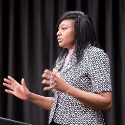 *221110 - Reluctant Model (Tesia)
Photographs I take of Tesia …