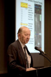 *221110 - Reluctant Model (Tesia)
Photographs I take of Tesia …