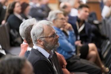 *221110 - Reluctant Model (Tesia)
Photographs I take of Tesia …